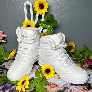 HUBFEN Women's White High-Top Sneakers